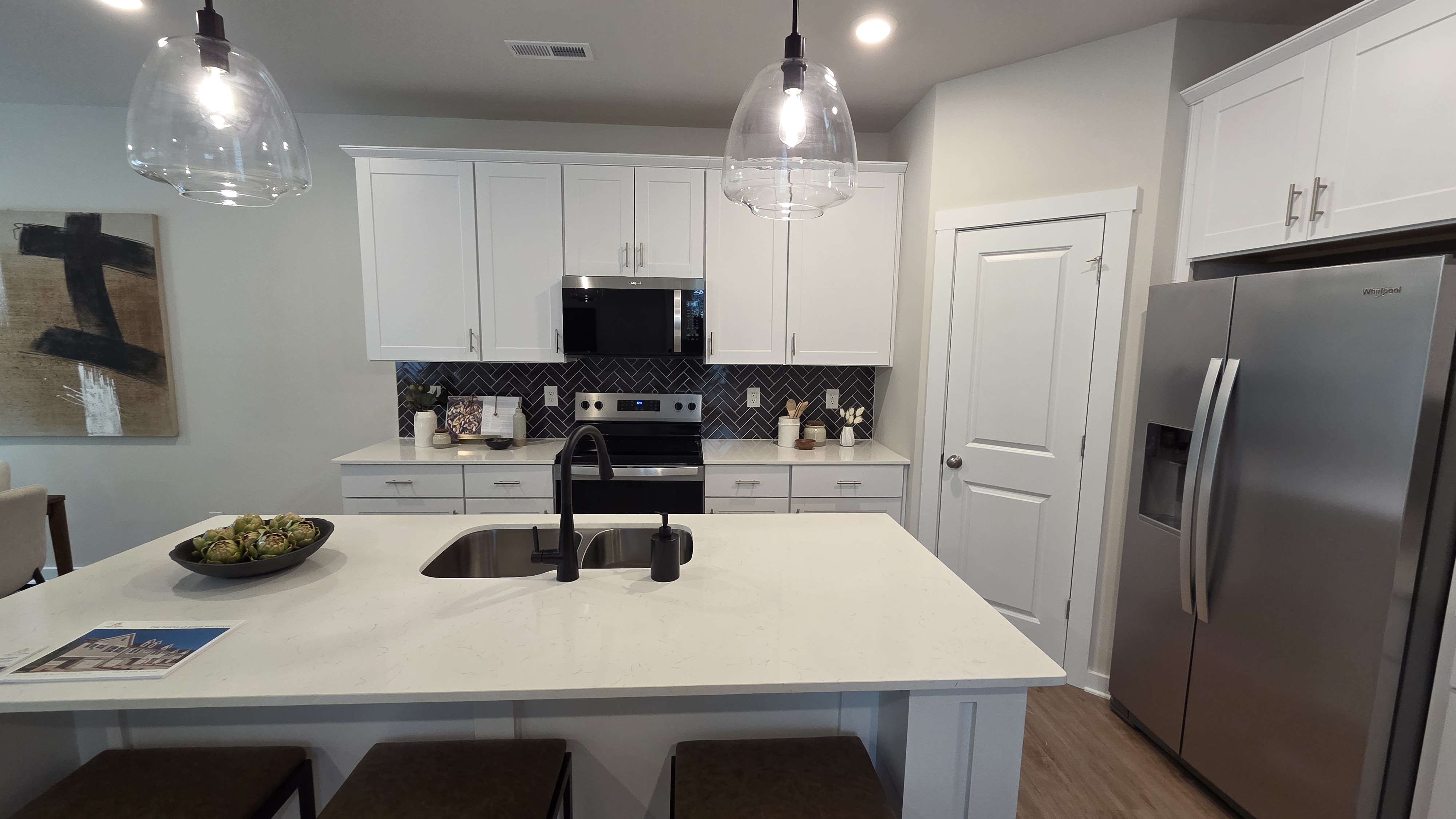Kitchen island with quartz countertop
